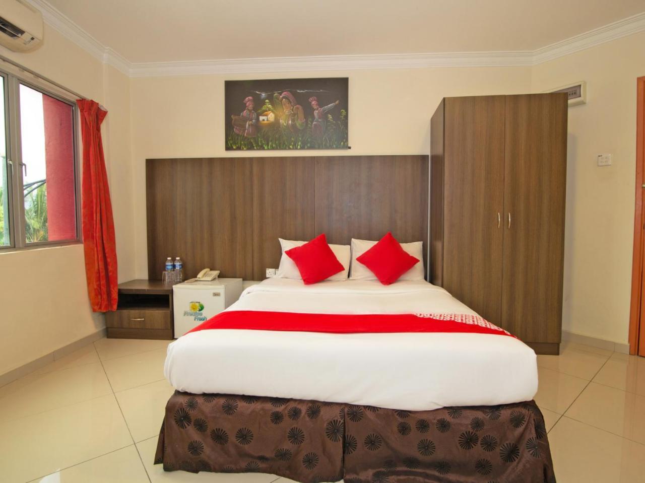 Oyo 424 Kk Inn Hotel Ampang  Ngoại thất bức ảnh